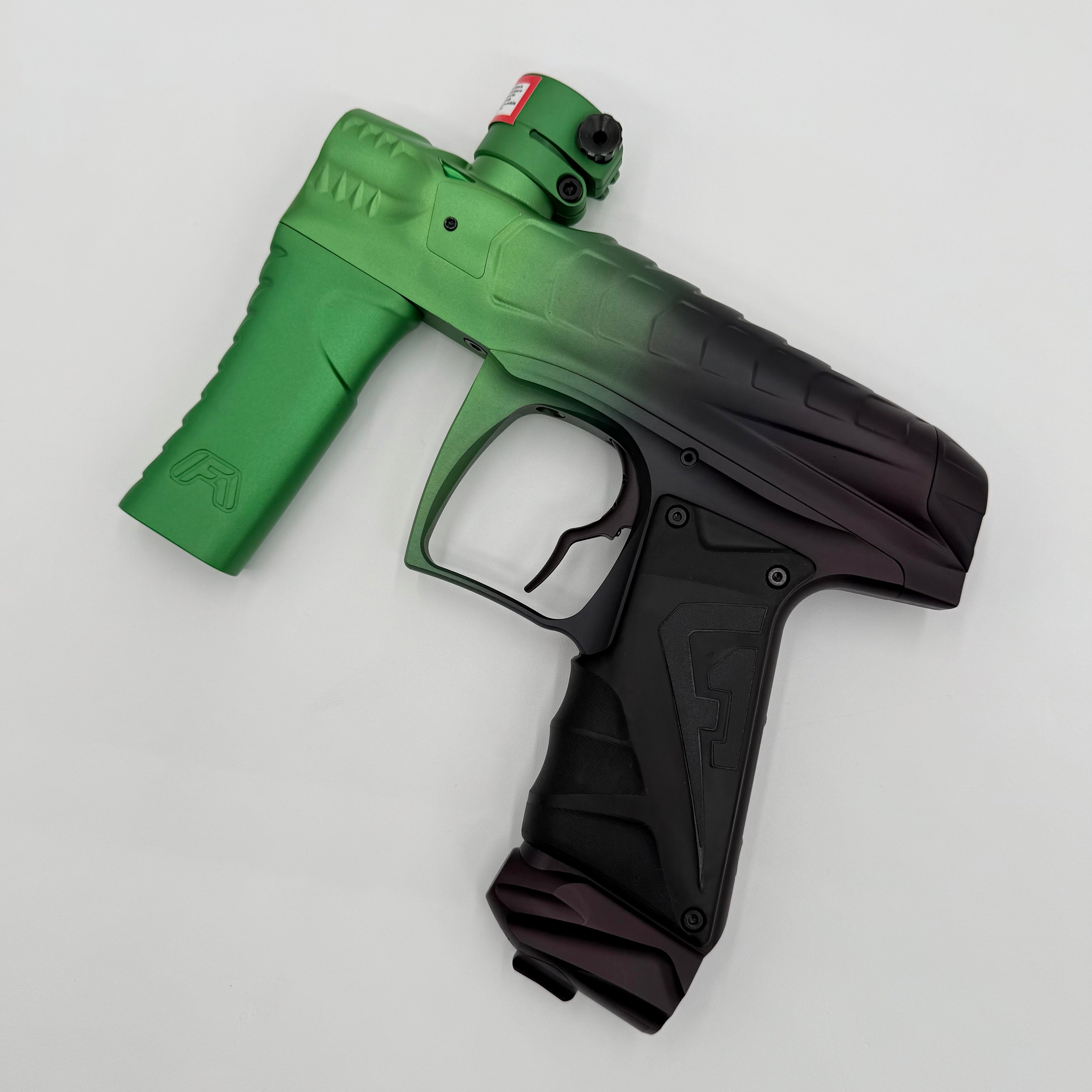 Field One Force V2 Dragon - Black/Green Fade